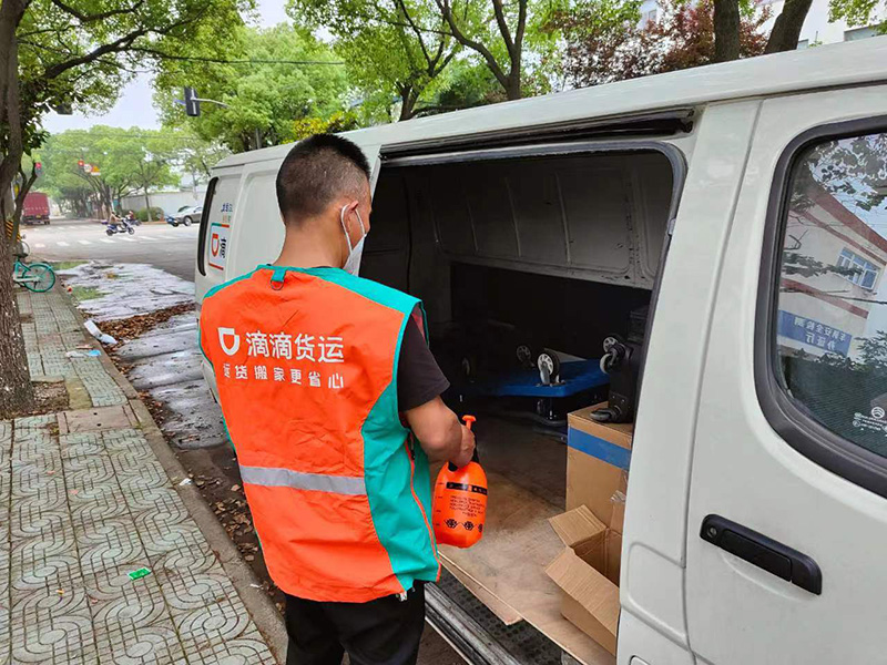 滴滴货运成都,杭州上线 货运司机五金批发城忙接单__凤凰网